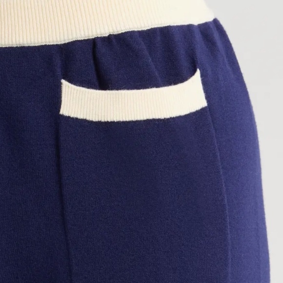 WAYF XS NWOT NAVY AND WHITE KNIT WIDE LEG PANTS - Picture 3 of 12